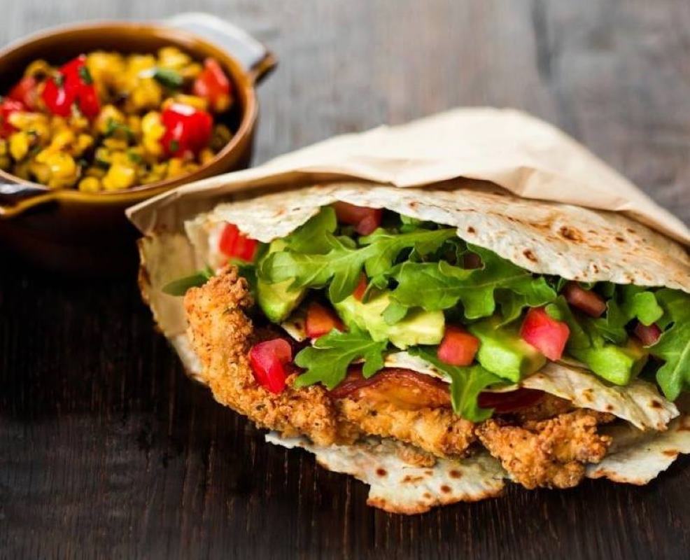 Evolution of street food from traditional meals to global cuisines