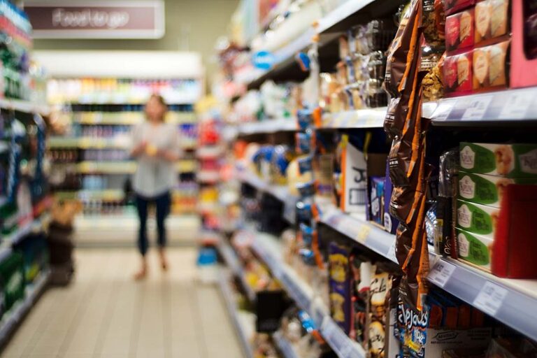 5 Ways Supermarkets Strategically Arrange Their Shelves to Influence What You Buy